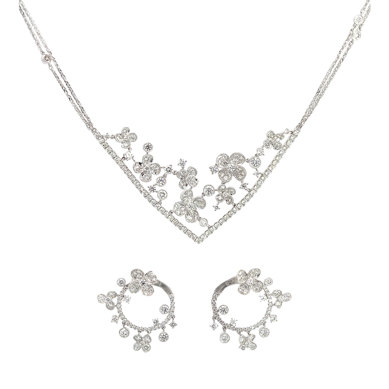 18K White Gold Diamond Necklace Set